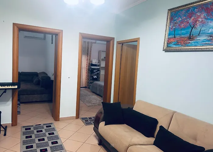 An Unforgettable Polisi i Vogel